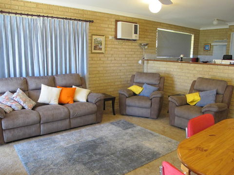 Kalbarri Riverfront Unit - Accommodation Rockhampton 17
