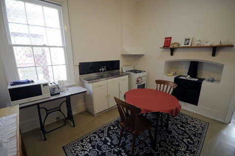 My Place Colonial Accommodation - Accommodation Rockhampton 15