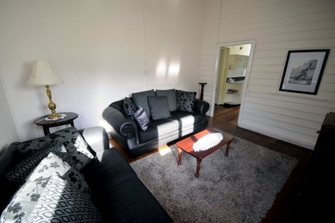 My Place Colonial Accommodation - Accommodation Rockhampton 26