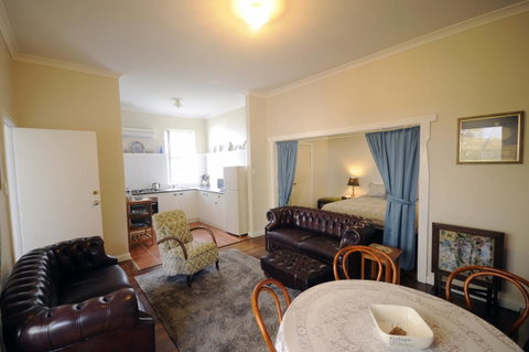 My Place Colonial Accommodation - Accommodation Rockhampton 41