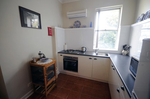 My Place Colonial Accommodation - Accommodation Rockhampton 42