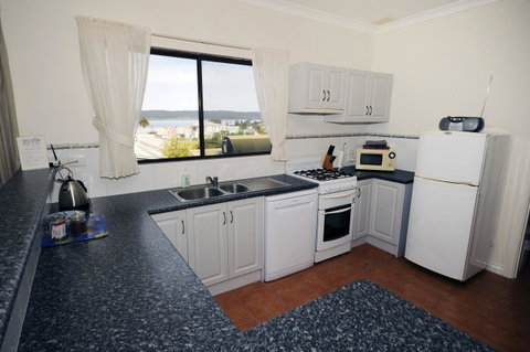My Place Colonial Accommodation - Accommodation Rockhampton 8