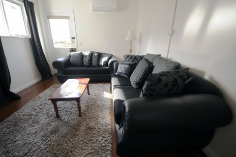 My Place Colonial Accommodation - Accommodation Rockhampton 25