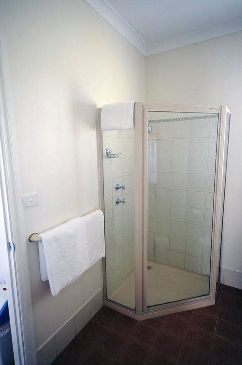 My Place Colonial Accommodation - Accommodation Rockhampton 9