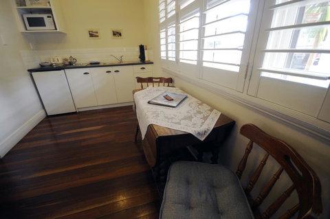 My Place Colonial Accommodation - Accommodation Rockhampton 13