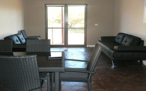 Breezes Apartments - Accommodation Rockhampton 10