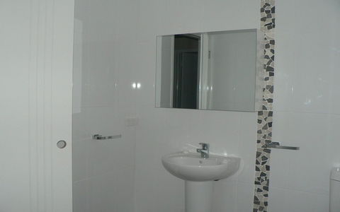 Breezes Apartments - Accommodation Rockhampton 11