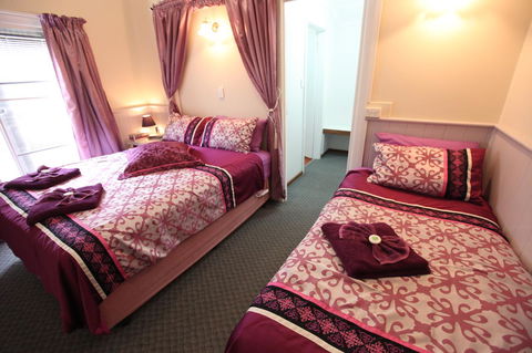 Jacaranda Guest House - Accommodation Rockhampton 36