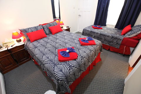 Jacaranda Guest House - Accommodation Rockhampton 1