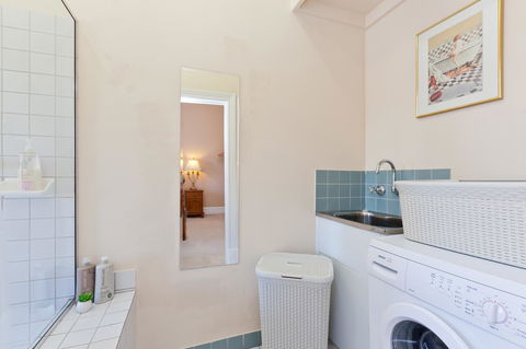 Apartment Faro - Accommodation Rockhampton 8