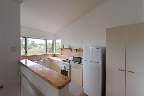 Peppy Beach Ocean Views - Accommodation Rockhampton 5