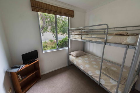 Peppy Beach Ocean Views - Accommodation Rockhampton 13