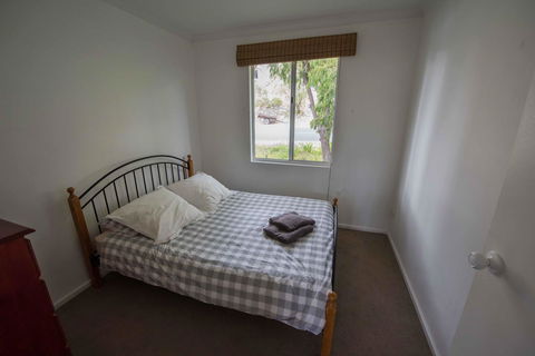 Peppy Beach Ocean Views - Accommodation Rockhampton 3
