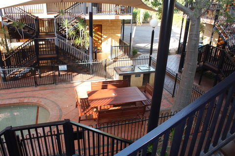 Apartments At Blue Seas Resort - Accommodation Rockhampton 8