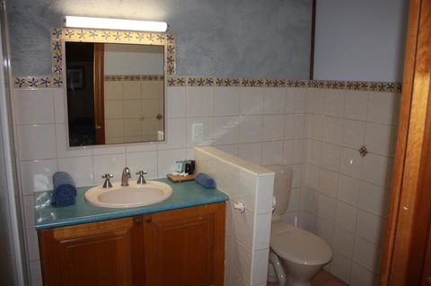 Apartments At Blue Seas Resort - Accommodation Rockhampton 7