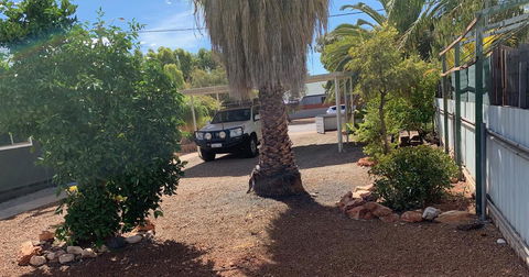 The Cottage That Could - Accommodation Rockhampton 3