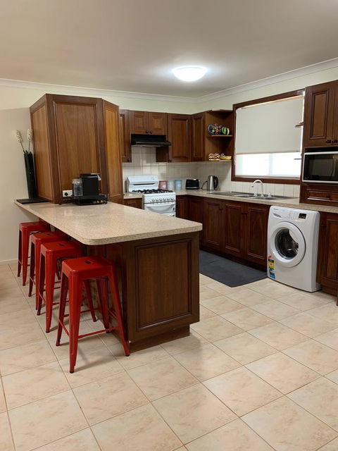 The Cottage That Could - Accommodation Rockhampton 6