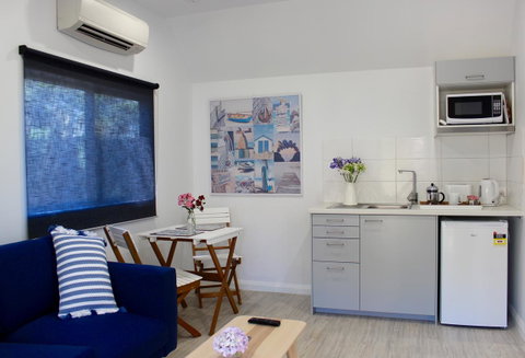 The Boulevard Garden Studio - Accommodation Rockhampton 3