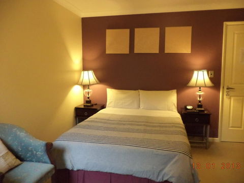 Arcadian Bed & Breakfast - Accommodation Rockhampton 4