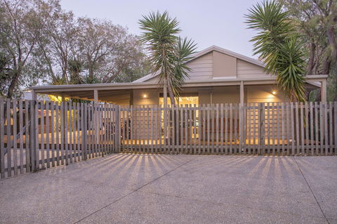 Boardwalk - Accommodation Rockhampton 3