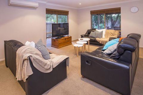 Boardwalk - Accommodation Rockhampton 12