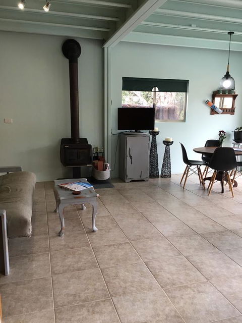 Dunsborough Barn Stay - Accommodation Rockhampton 4