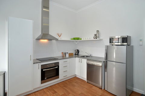 Albany Central Apartments - Accommodation Rockhampton 4