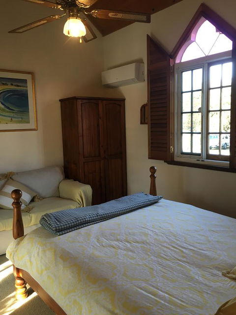 RoseMoore Bed & Breakfast - Accommodation Rockhampton 5