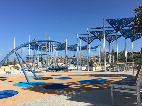 Magnificent Beach Retreat - Accommodation Rockhampton 44