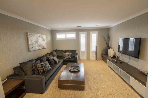 Magnificent Beach Retreat - Accommodation Rockhampton 22