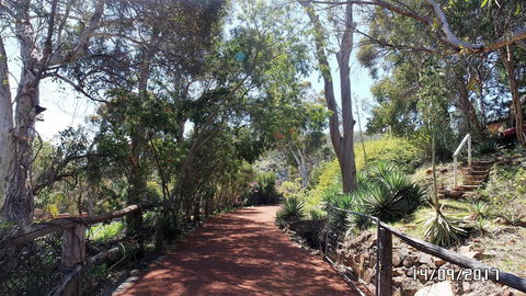 Eleebana Guest House - Accommodation Rockhampton 13