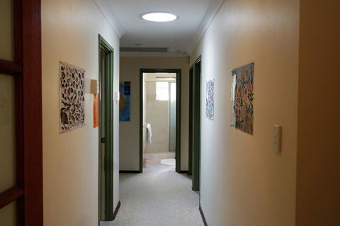 Eleebana Guest House - Accommodation Rockhampton 44