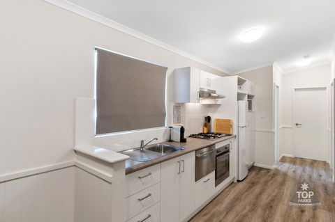 Jurien Bay Tourist Park - Accommodation Rockhampton 4