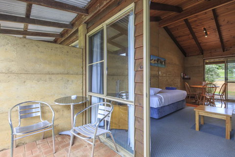 The Koorabup Motel - Accommodation Rockhampton 2