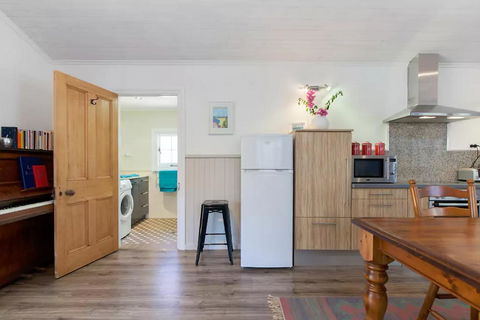 Laneway Studio, Heart Of Fremantle - Accommodation Rockhampton 10