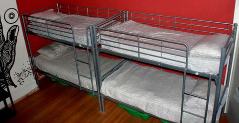 The Hive Hostel - Traveler Friendly, Passport Only - Accommodation Rockhampton 30