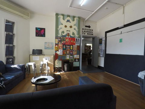 The Hive Hostel - Traveler Friendly, Passport Only - Accommodation Rockhampton 23