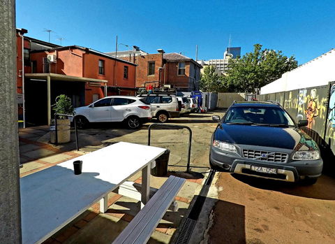The Hive Hostel - Traveler Friendly, Passport Only - Accommodation Rockhampton 26