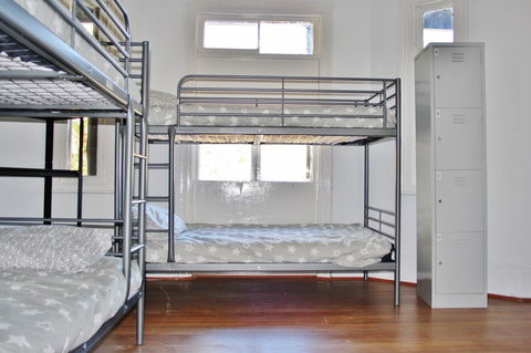 The Hive Hostel - Traveler Friendly, Passport Only - Accommodation Rockhampton 36