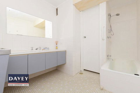 Apartment With A View - Accommodation Rockhampton 6