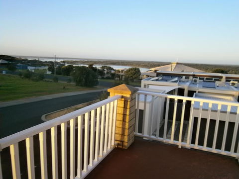 Baywatch Retreat Augusta - Accommodation Rockhampton 31