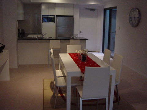 188 Apartments - Accommodation Rockhampton 2