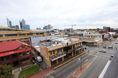 188 Apartments - Accommodation Rockhampton 28