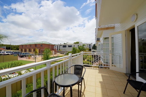 The Jetty Resort - Accommodation Rockhampton 27