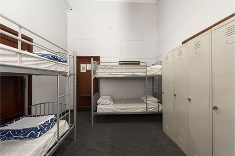 The Old Swan Barracks - Accommodation Rockhampton 30