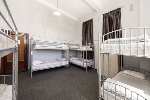 The Old Swan Barracks - Accommodation Rockhampton 27