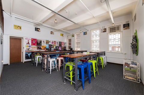 The Old Swan Barracks - Accommodation Rockhampton 7