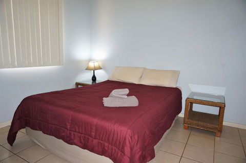 Osprey Holiday Village Unit 122 2 Bedroom - Accommodation Rockhampton 6