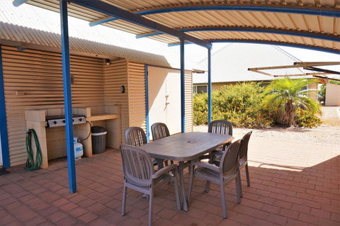 Osprey Holiday Village Unit 122 2 Bedroom - Accommodation Rockhampton 11