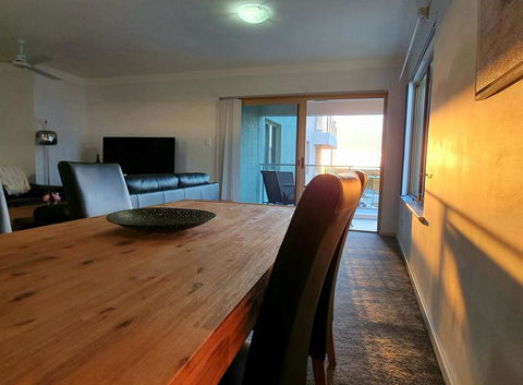 Sandcastles Beachfront Luxury Retreat Apartment - Accommodation Rockhampton 24
